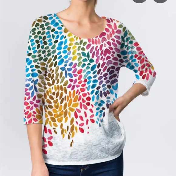 Et Lois Tops - Fiona White Scoop Neck Petal Print Tunic Women's